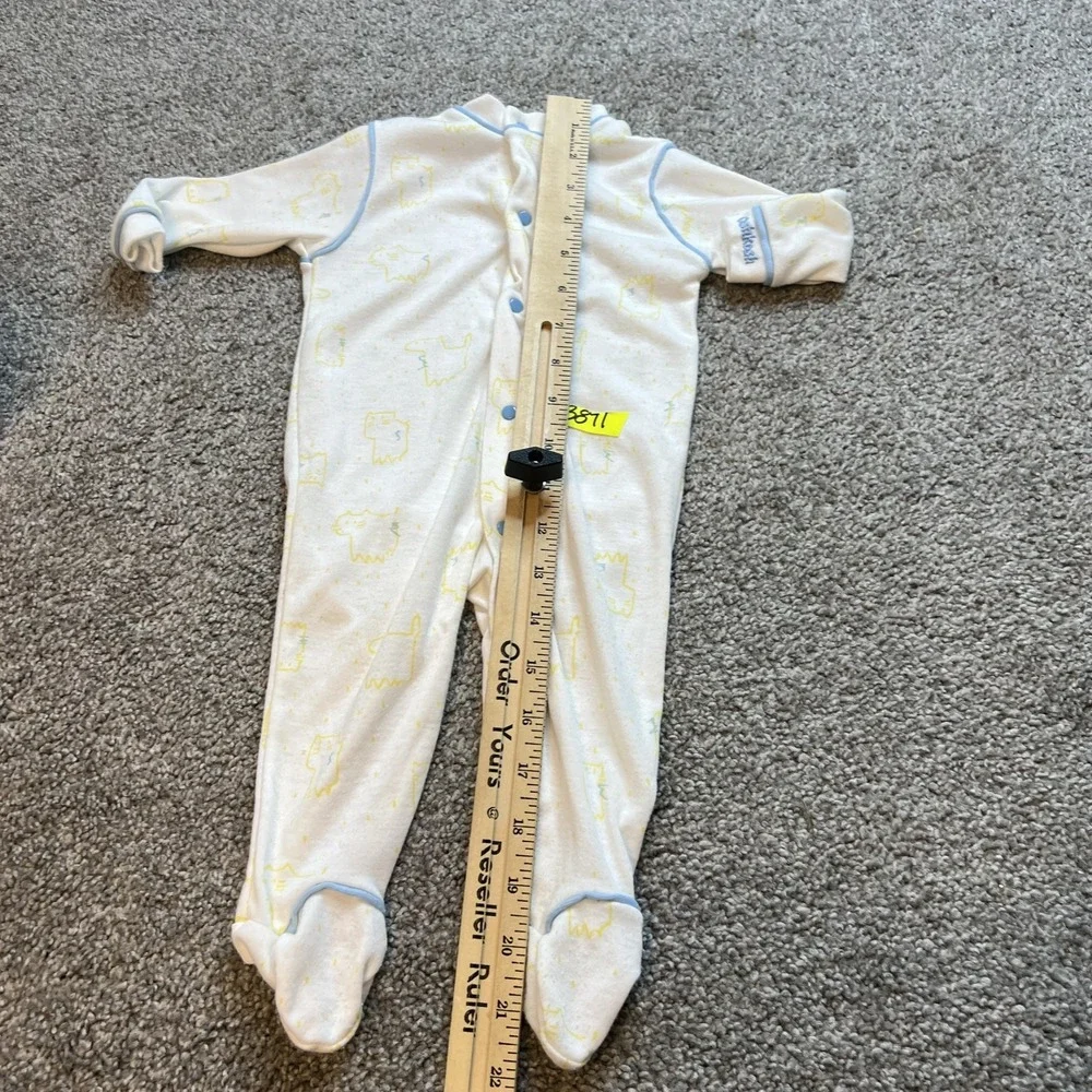 OshKosh B'gosh Baby Sleeper Footed Pajamas Dog Print 6-9 Months Pajama One Piece